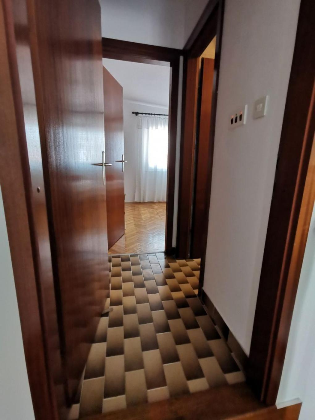 Apartments Srdan Vinišće Eksteriør bilde