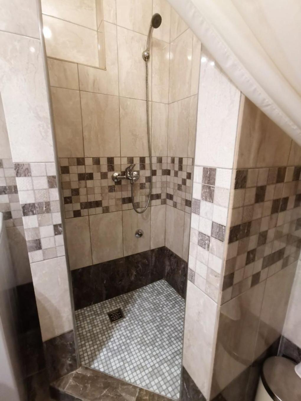 Apartments Srdan Vinišće Eksteriør bilde