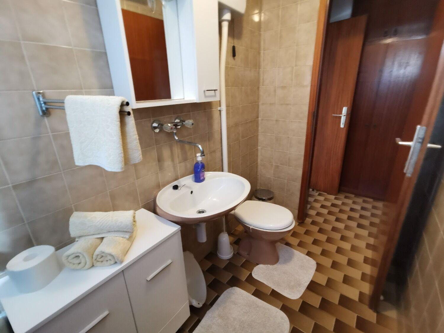 Apartments Srdan Vinišće Eksteriør bilde