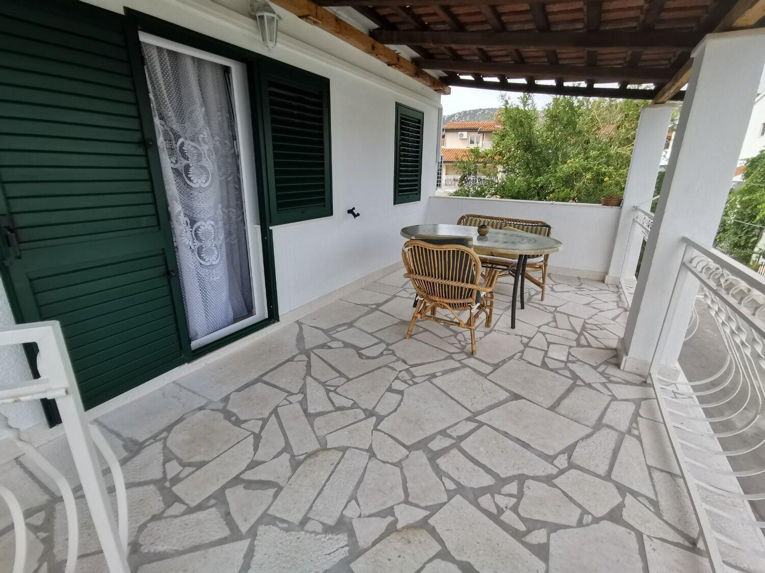 Apartments Srdan Vinišće Eksteriør bilde